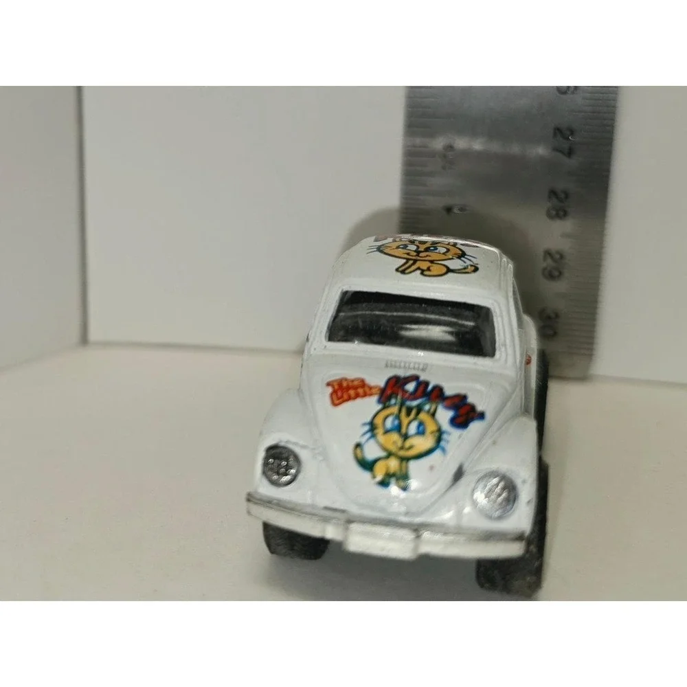 vintage Volkswagen‎ Beetle toy car white diecast model 